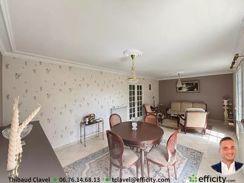 Maison, 99 m²