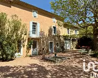 Maison, 245 m²