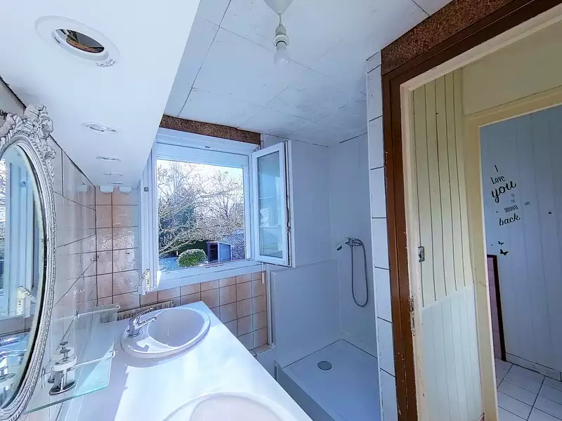 Maison, 147 m²