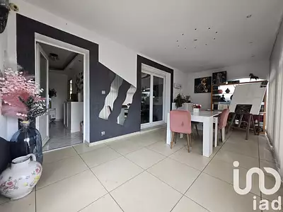Maison, 250 m²