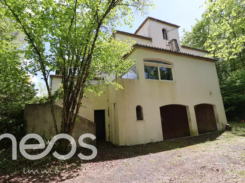 Maison, 280 m²