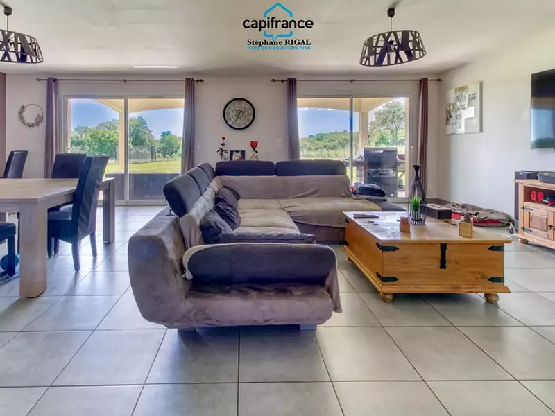 Maison, 140 m²