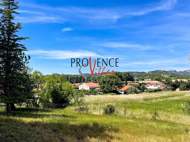 Terrain, 2 500 m²