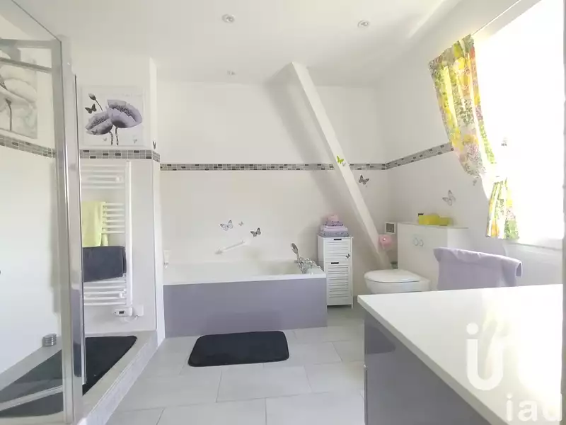 Maison, 223 m²