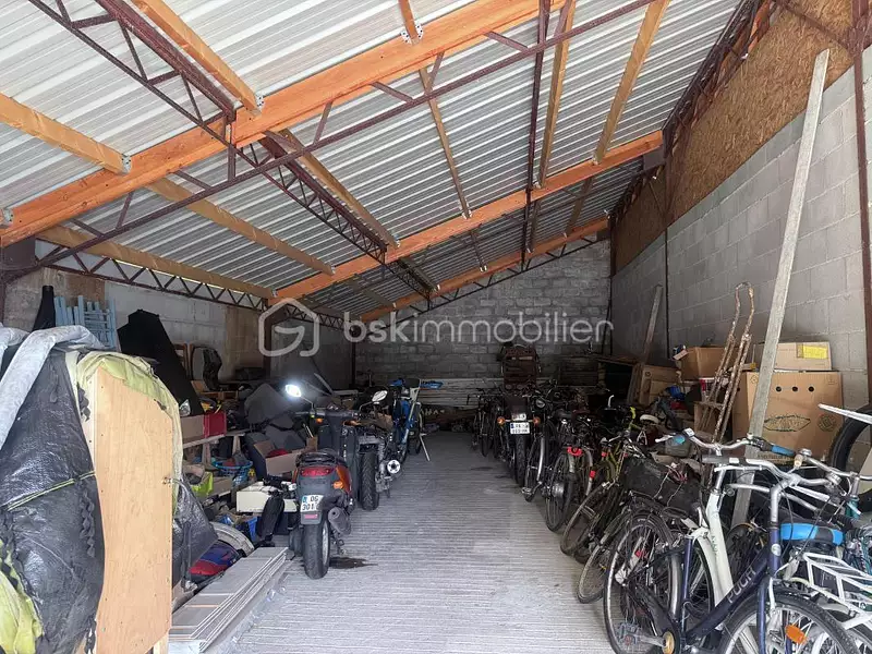Parking, 90 m²
