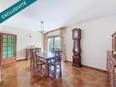 Maison, 200 m²