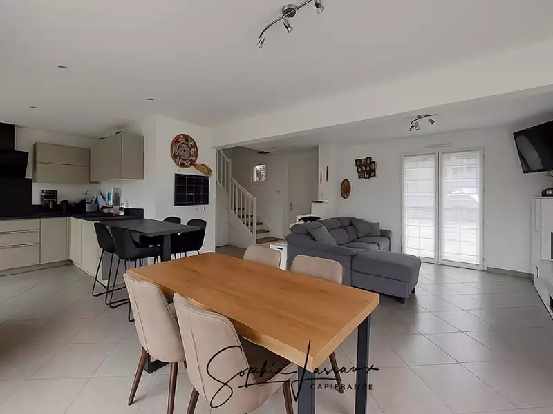 Maison, 97 m²