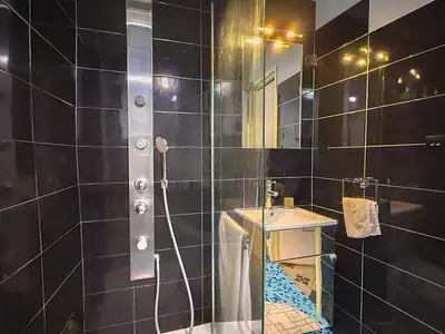 Divers, 84 m²
