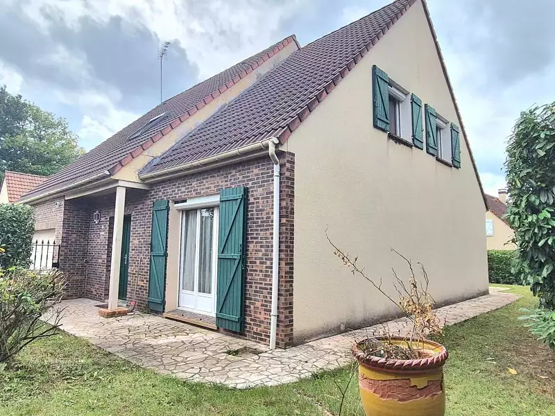 Maison, 163 m²