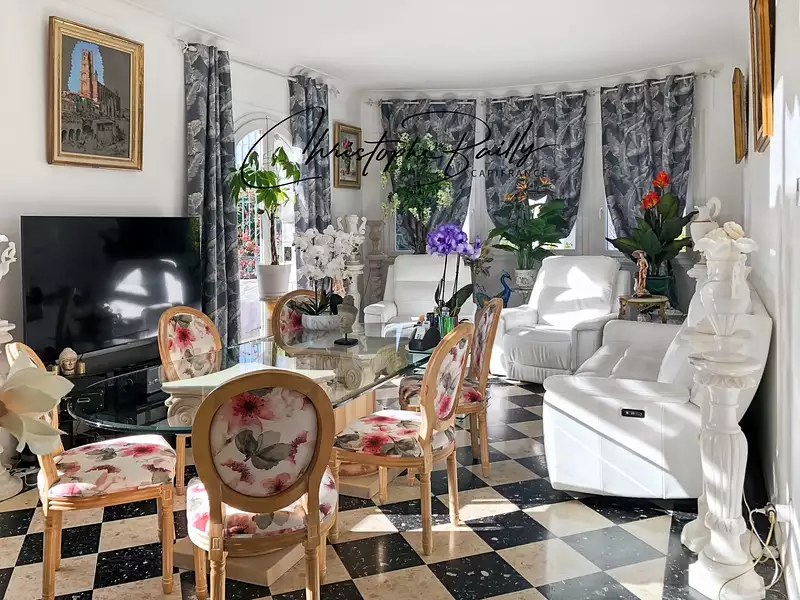 Maison, 190 m²