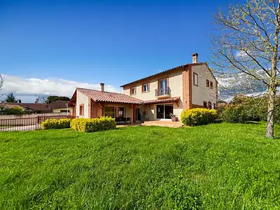 Maison, 235 m²