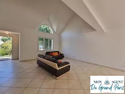Maison, 158 m²