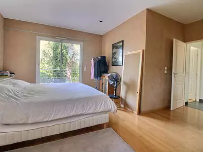 Maison, 330 m²