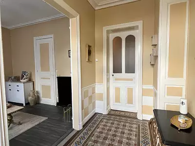 Maison, 254 m²