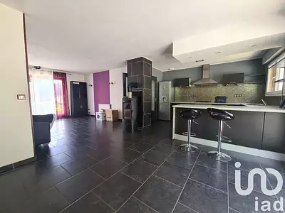 Maison, 122 m²
