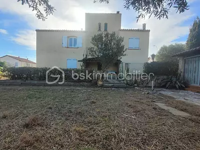 Maison, 166 m²