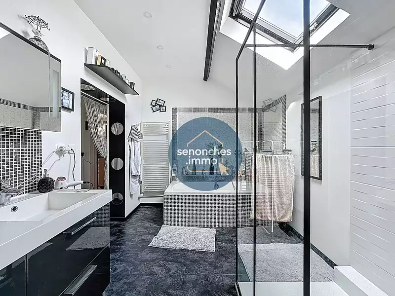 Maison, 131 m²
