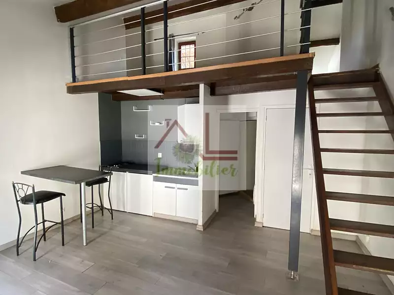 Immeuble, 468,65 m²