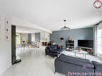Maison, 203 m²