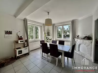 Maison, 195 m²