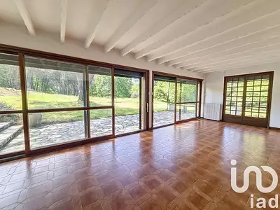Maison, 325 m²