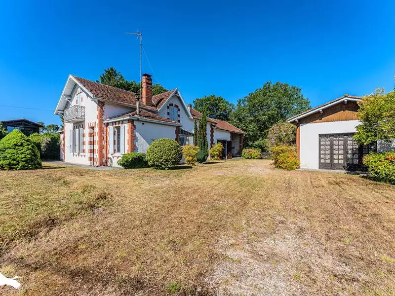 Maison, 164 m²