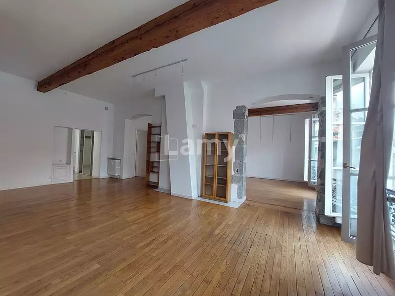 Appartement, 175,6 m²
