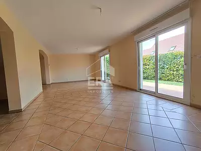 Maison, 204 m²