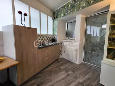 Maison, 195 m²