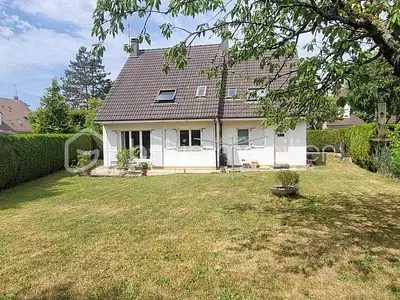 Maison, 151 m²