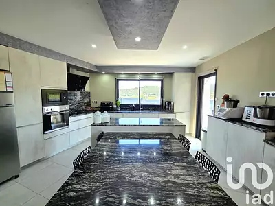 Maison, 140 m²