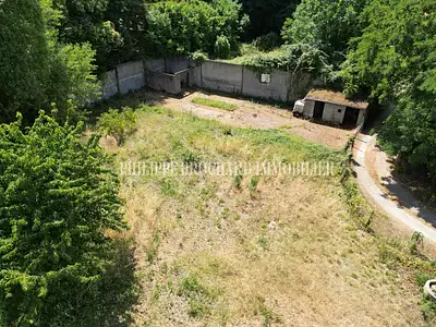 Terrain, 1 131 m²