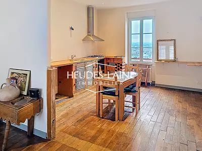 Maison, 215 m²