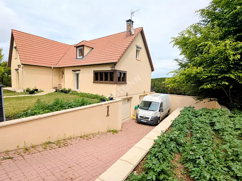 Maison, 164,01 m²
