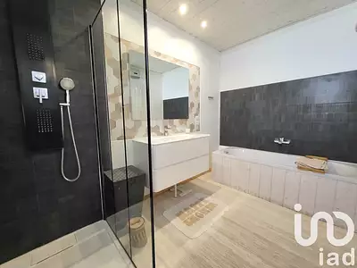 Maison, 105 m²