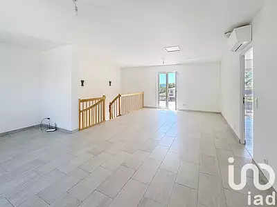 Maison, 210 m²
