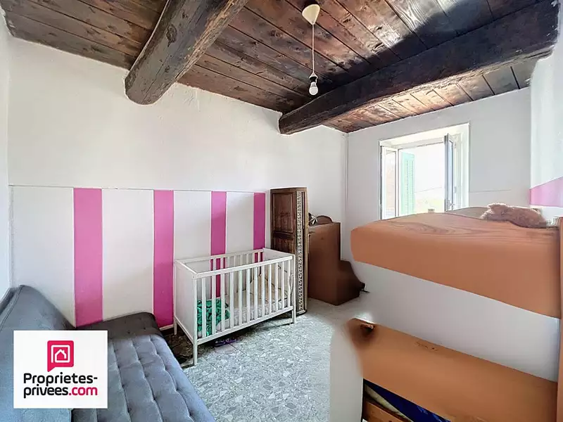 Immeuble, 220 m²