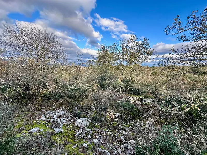 Terrain, 52 200 m²