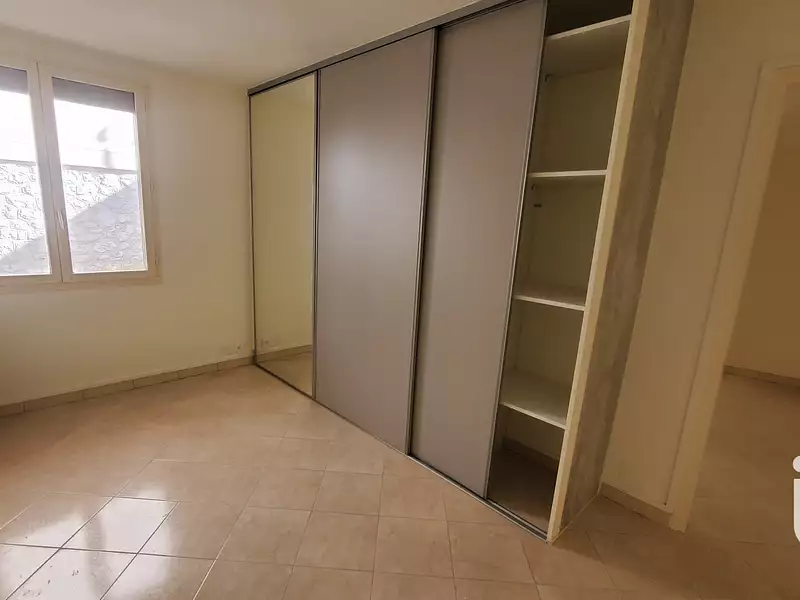 Maison, 350 m²