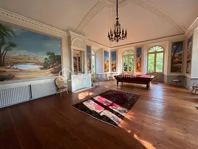 Maison, 800 m²