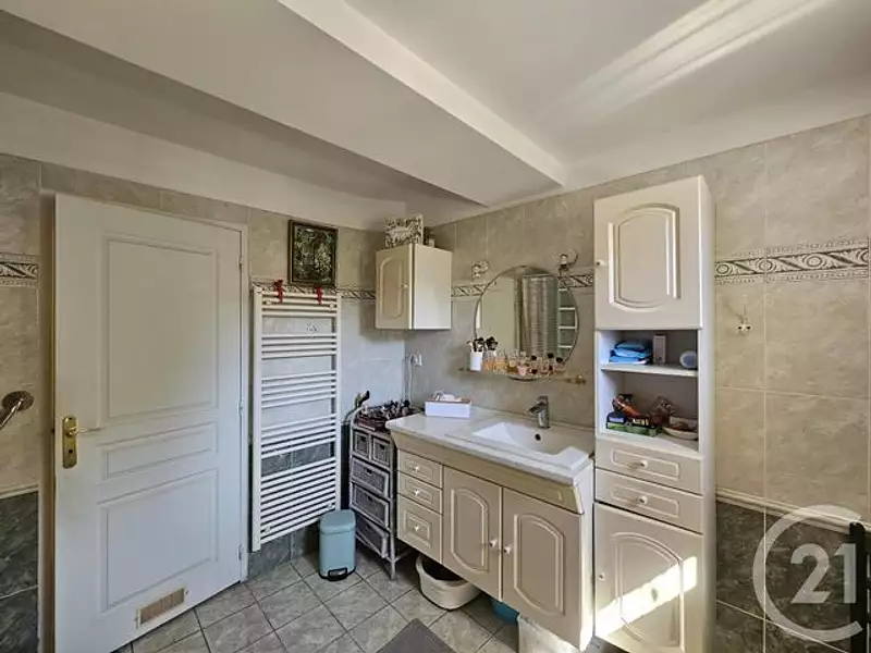 Maison, 143 m²