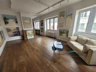 Immeuble, 300 m²