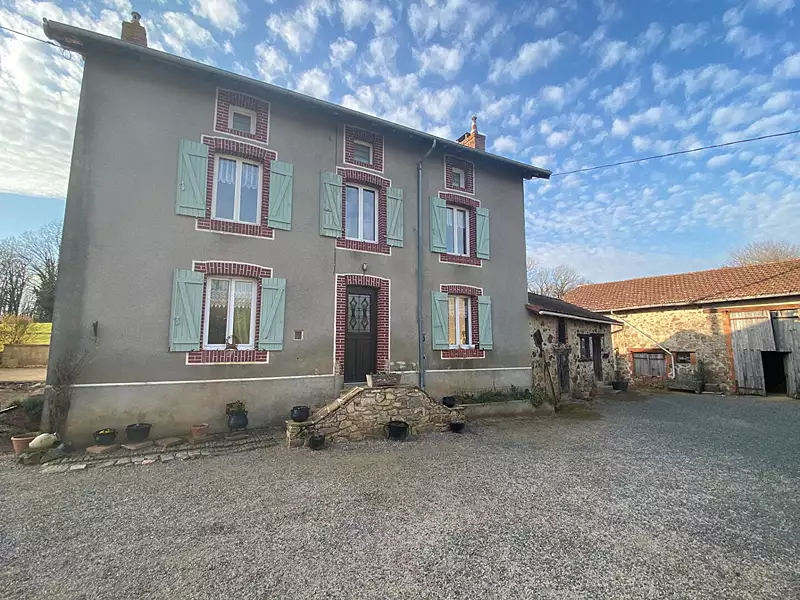 Maison, 180 m²