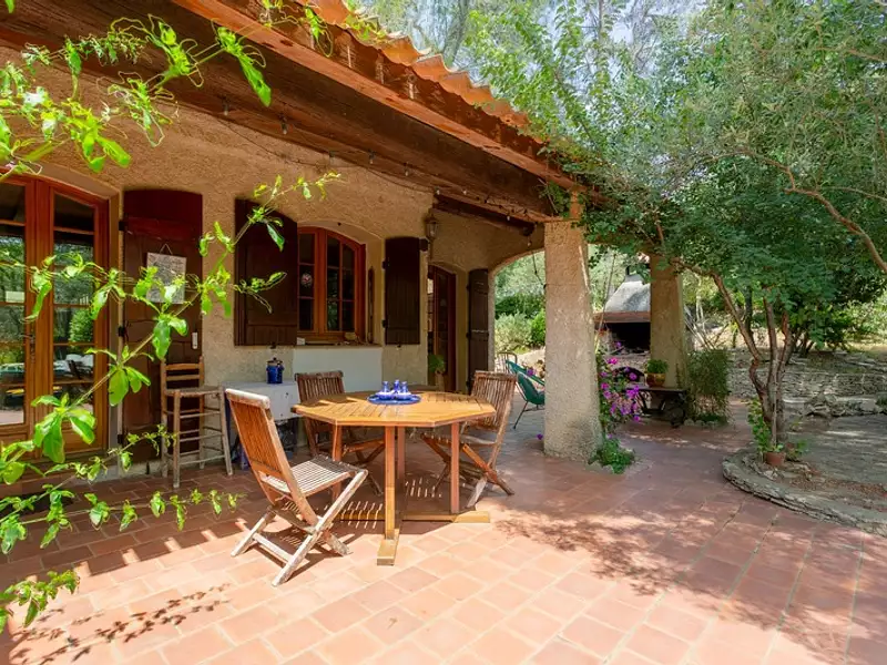 Maison, 180 m²