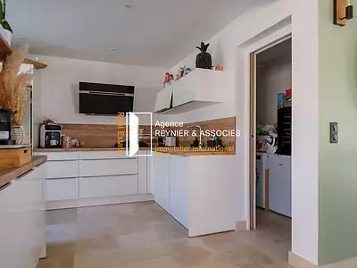 Maison, 175 m²