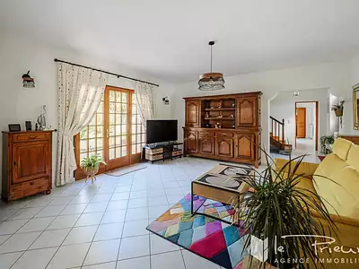 Maison, 210 m²