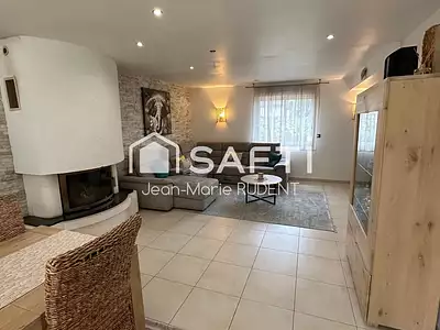 Maison, 132 m²
