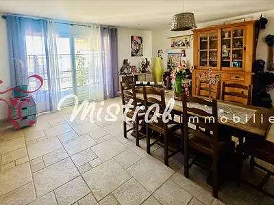 Maison, 141 m²