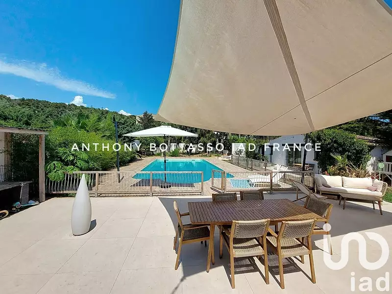 Maison, 171 m²