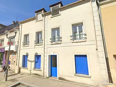 Immeuble, 198 m²